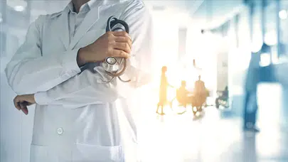 Sağlık Bakanlığı 2025/5 KPSS Tercih Kılavuzu ile Personel Alımını Duyurdu: Hangi İllere ve Kurumlara Kontenjan Ayrıldı?