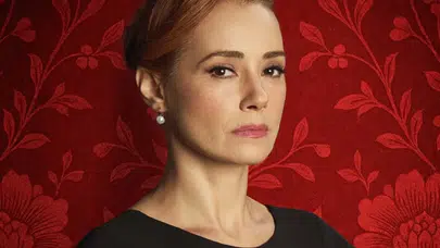 Özgü Namal kimdir, kaç yaşında, nereli? Hangi dizilerde oynadı, evli mi?