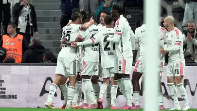 Beşiktaş, Kocaelispor'a karşı 3 puanı 3 golle aldı!