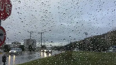 Türkiye’de bu hafta yağış alarmı: Hangi şehirlerde sağanak ve fırtına bekleniyor?