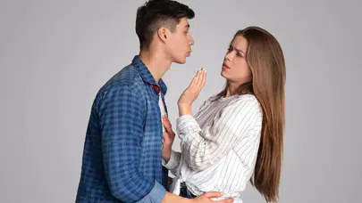 Flört nerede biter, taciz nerede başlar?