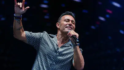 Mustafa Sandal’dan “Geri zekalı mısın?” açıklaması