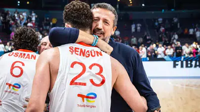 12 Dev Adam çeyrek finalde: İsveç 85-79 mağlup edildi