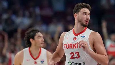 12 Dev Adam'ın yarı finaldeki rakibi 'komşu' oldu