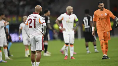 Galatasaray, Şampiyonlar Ligi’nde Frankfurt’a 5-1 yenildi