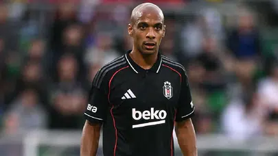 Beşiktaş'tan resmi açıklama: Joao Mario, AEK Atina’ya kiralandı