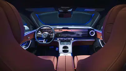 Mercedes-Benz, elektrikli C-Serisi için ilk resmi görseli paylaştı