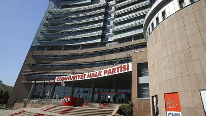 CHP’de MYK değişmedi: Özgür Özel mevcut ekiple yola devam ediyor