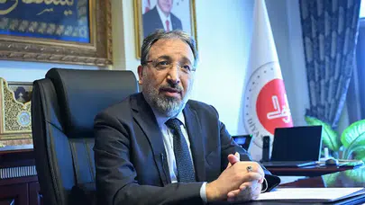 Prof. Dr. Safi Arpaguş kimdir, nereli, kaç yaşında?