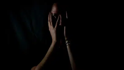 Amigdala olmadan yaşamak: Korkunun anatomisi