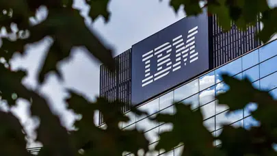 IBM hisselerinde son 25 yılın en sert düşüşü