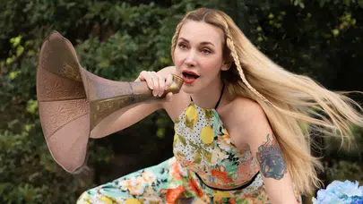 Şarkıcı Gökçe’den 11 yıllık evlilik itirafı: “Meraktan evlendik”