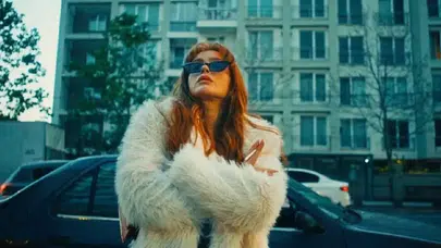 Müstehcen sahneleri nedeniyle yayından kaldırılan Jasmine'in yıldızı Asena Keskinci: “O rol benim güvenli alanımdı”