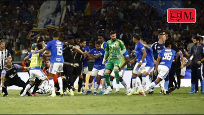 Brezilya'da futbol sahası savaş alanına döndü: Tam 23 kırmızı kart çıktı