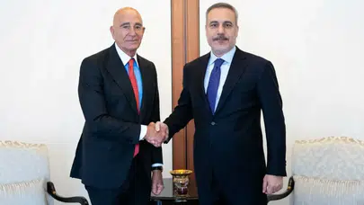 Hakan Fidan, ABD'nin Ankara Büyükelçisi Tom Barrack'ı kabul etti