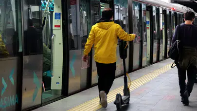Marmaray'da skuter düzenlemesi yolda: Katlama zorunluluğu ve saat kısıtlaması