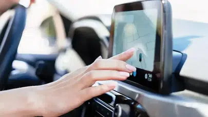 Multimedya ekranları yasaklandı mı? Trafik düzenlemesi sonrası yanlış anlaşılma