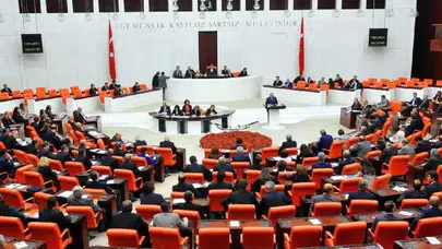 TBMM’de bayram sonrası yoğun gündem: Deprem konutu, bedelli askerlik, kripto düzenlemeleri ve doğum izni