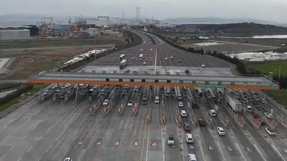 Bayramda otoyol ve köprülerden 12,3 milyon araç geçti