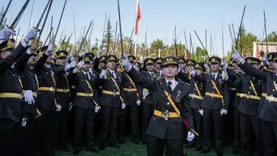 Teğmen Ebru Eroğlu’nun ihraç kararına karşı açtığı dava reddedildi