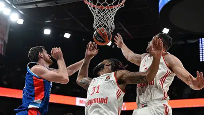 Anadolu Efes, Bayern Münih'i deplasmanda 81-80 mağlup etti