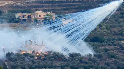 İsrail Lübnan'da belediye binasını hedef aldı: Belediye başkanı ve ekibi hayatını kaybetti