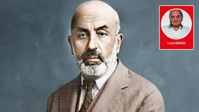 Korkma, sönmez bu şafaklarda…