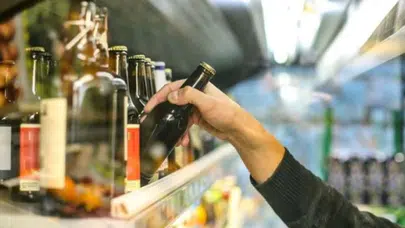 Varşova genelinde gece alkol satışı yasaklanıyor