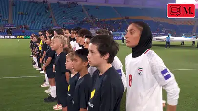 İran kadın milli takımı, Asya Kupası'nda İslam rejiminin milli marşını okumadı!