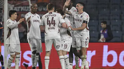 Trabzonspor Başakşehir’i 4-2 mağlup etti: Ziraat Türkiye Kupası’nda çeyrek finale yükseldi