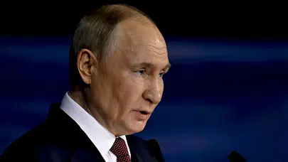 Putin’den Hamaney’in ölümüne ilk tepki: “Acımasız bir cinayet”