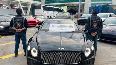 Gümrüklerde kaçak araç operasyonu: 233 araca el konuldu