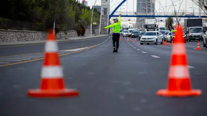 İstanbul'da yarış trafiği: Beşiktaş ve Ataşehir'de çok sayıda yol kapandı