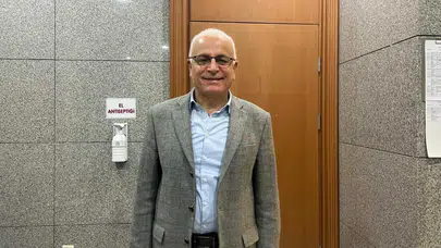 Merdan Yanardağ’dan TELE1 satışına sert tepki: “28 milyon lira yağma fiyatı”