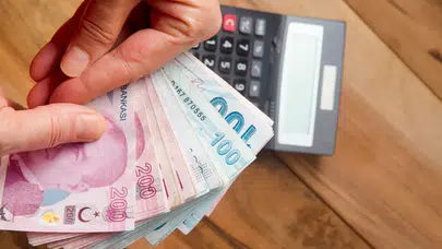 Asgari ücrette üç aylık kayıp 3 bin liraya dayandı
