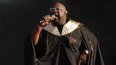 Hip-hop’un öncülerinden Afrika Bambaataa 68 yaşında hayatını kaybetti