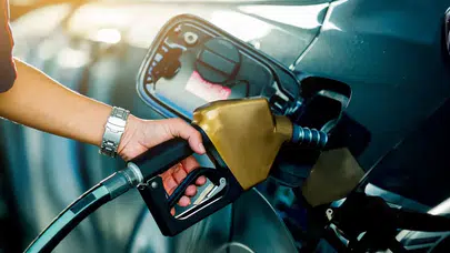Akaryakıta zam geldi: Motorin fiyatı 85 lirayı aştı