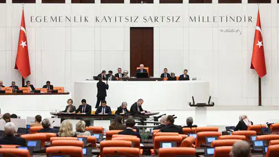 TBMM'de vize krizi tartışması: Muhalefetin grup önerileri reddedildi
