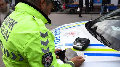 Trafikte kavga pahalıya patladı: 900 bin lira ceza kesildi