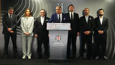 Beşiktaş camiası geleneksel bayramlaşma töreninde bir araya geldi