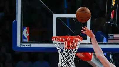 NBA’de New York Knicks ve Minnesota Timberwolves yarı finale yükseldi