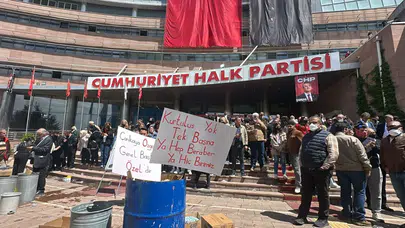 CHP Genel Merkezi’nde 24 kişinin işine son verildi