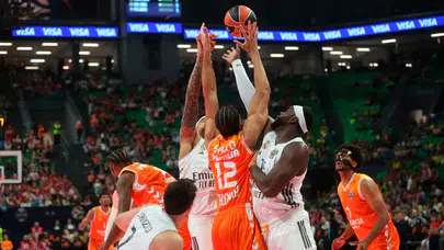 Valencia Basket’i deviren Real Madrid, finalde Olympiakos’un rakibi oldu