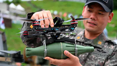 Savaş stratejisinde köklü değişim: Güney Kore ordusundaki her askere ikinci bir silah olarak dron verilecek