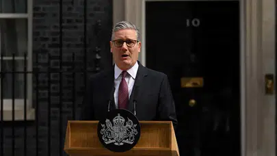 Keir Starmer istifa etti: Son 10 yılda görevden ayrılan 6. İngiltere Başbakanı oldu