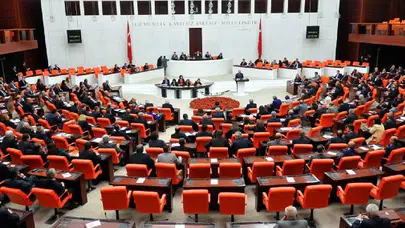 Emekliye 20 bin lira Meclis’ten geçti: TBMM bu hafta komisyonlara kilitlenecek