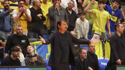 Ergin Ataman'dan İsrail'de sert tepki: Bu spor değil, küfür ediyorlar