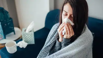 Grip vakaları bu kış ağır seyrediyor: İlk 48 saat kritik