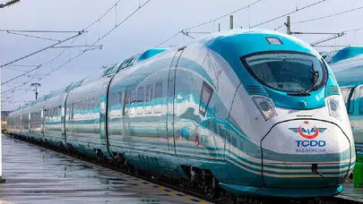 Ara tatilde tren yoğunluğu için dev hamle: 24 bin ek koltuk ekleniyor