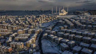 Kar yağışı nedeniyle 56 ilde eğitime ara verildi